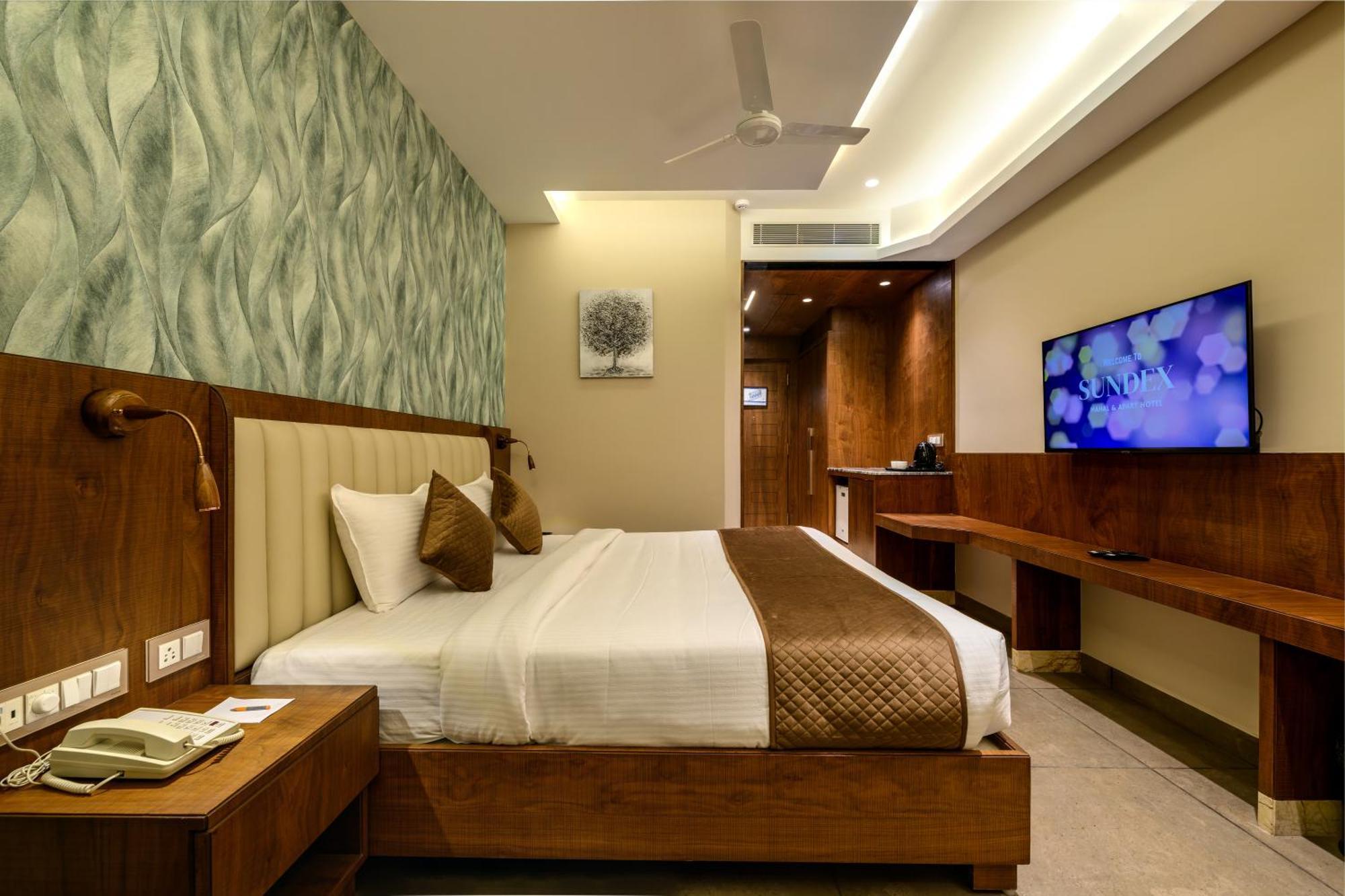 Sundex Hotel タンジャーヴール エクステリア 写真
